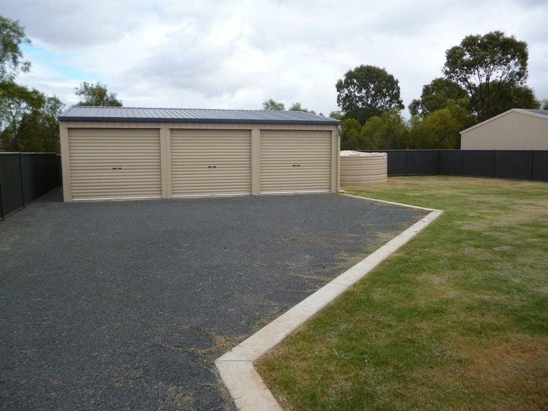 10 Layne Crescent, Chinchilla QLD 4413