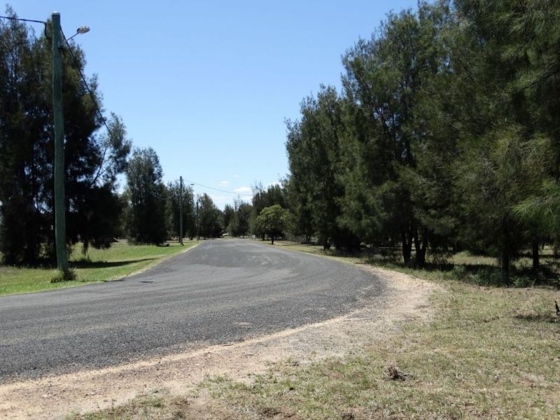 8000m2 – Lot 10 Cleverdon Court, Chinchilla QLD 4413