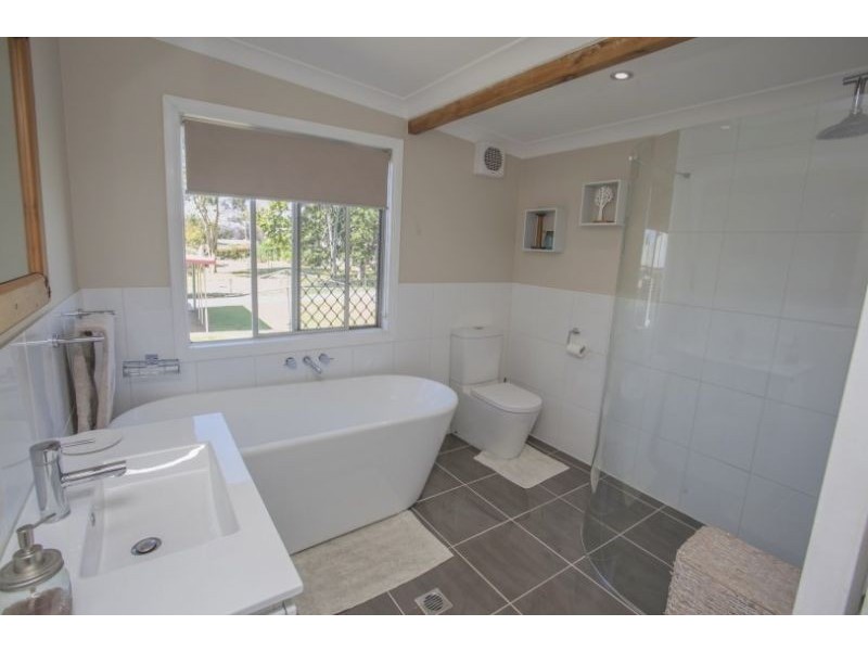 20 Heeney Street, Chinchilla QLD 4413