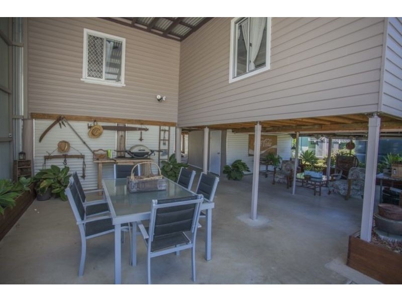 20 Heeney Street, Chinchilla QLD 4413