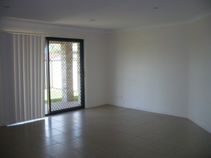 25 Skewis Street, Chinchilla QLD 4413