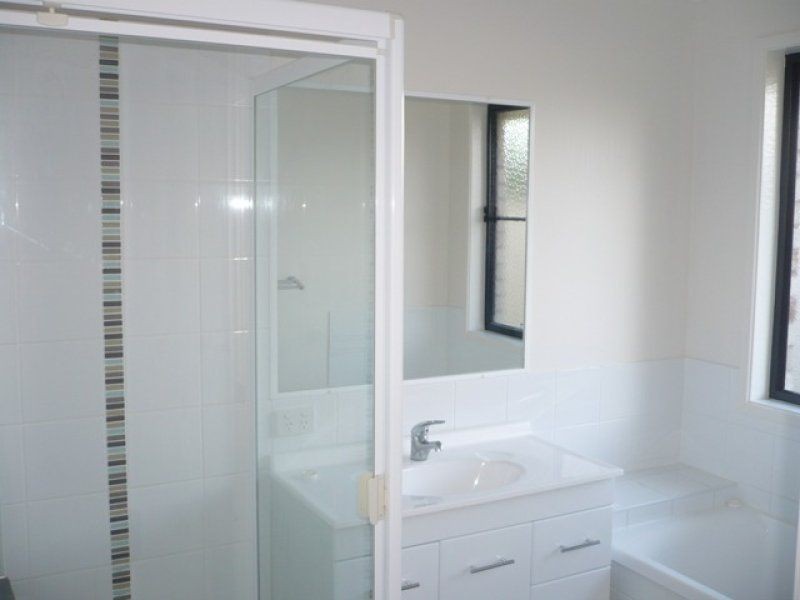 25 Skewis Street, Chinchilla QLD 4413