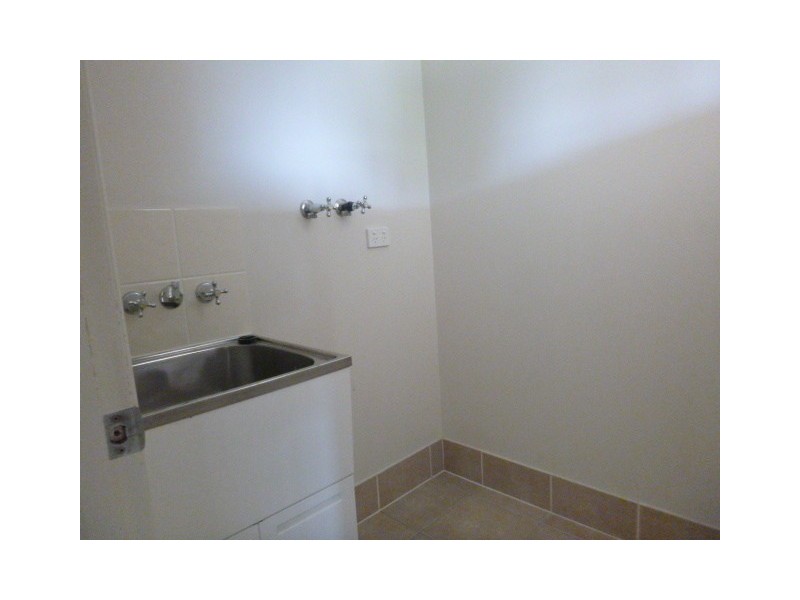 2/73 Wambo Street, Chinchilla QLD 4413