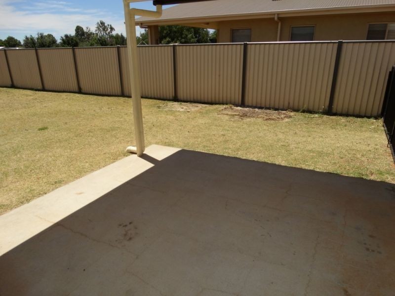 9 Cole Street, Chinchilla QLD 4413