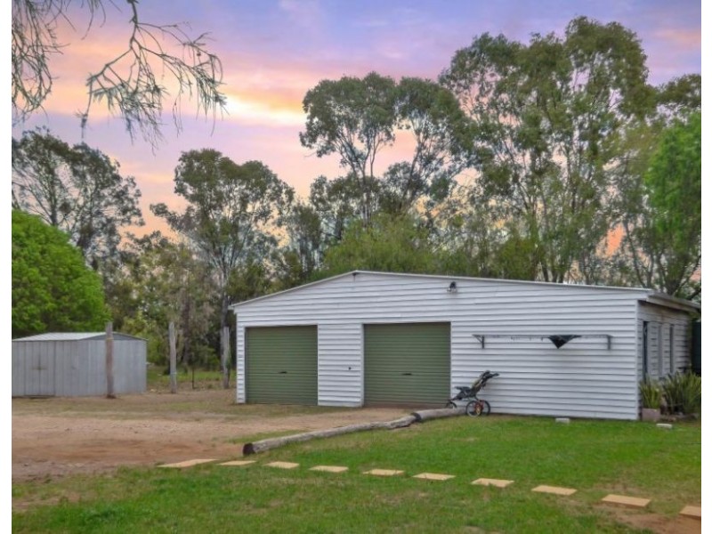 122 Carmichael Street, Chinchilla QLD 4413