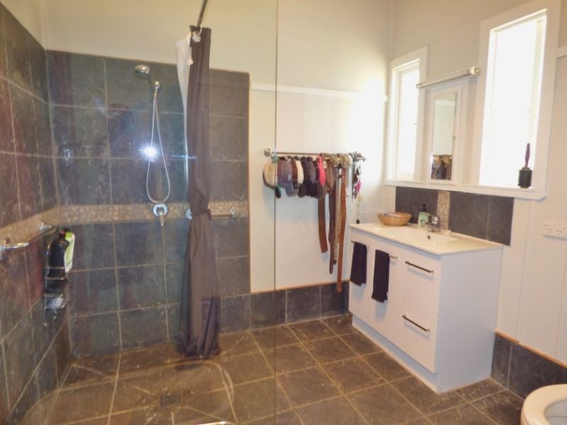 122 Carmichael Street, Chinchilla QLD 4413