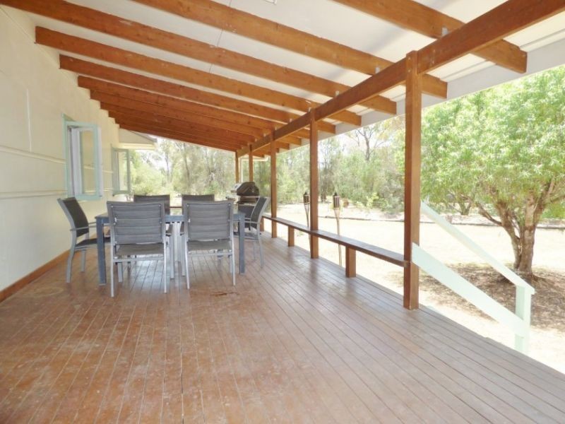 122 Carmichael Street, Chinchilla QLD 4413