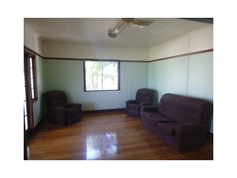 78 Glasson Street, Chinchilla QLD 4413