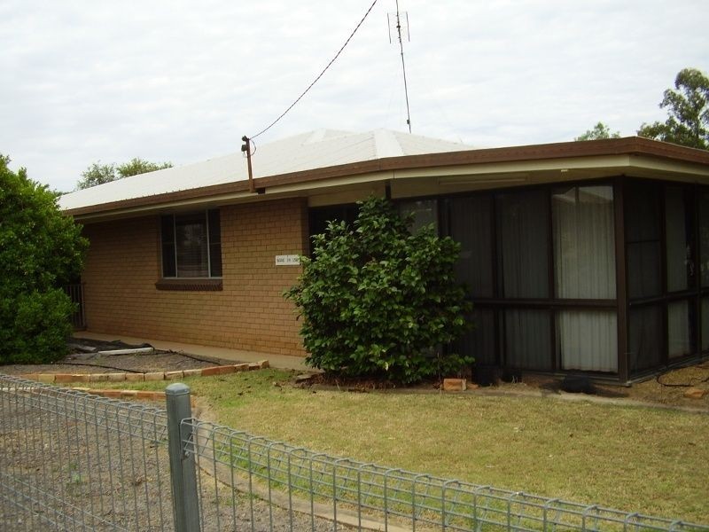 57 Park Street, Chinchilla QLD 4413