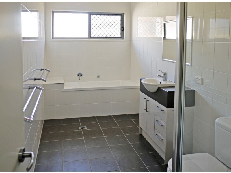 5 Freeman Close, Chinchilla QLD 4413