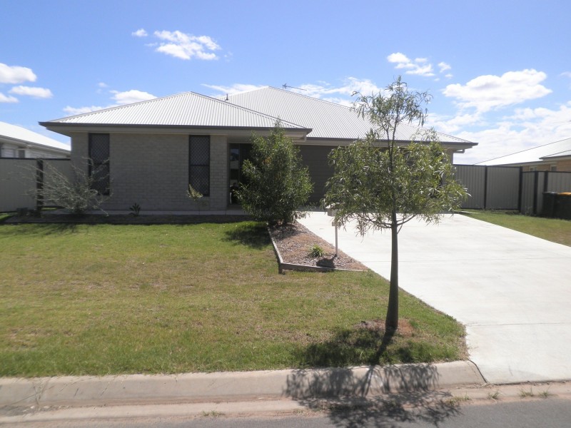9 Frame Street, Chinchilla QLD 4413