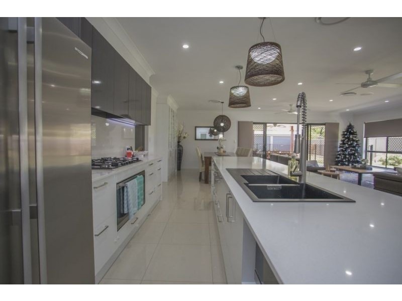 10 Parker Place, Chinchilla QLD 4413