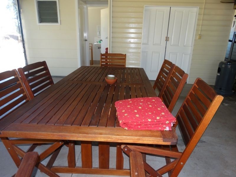 42 Oak Street, Chinchilla QLD 4413