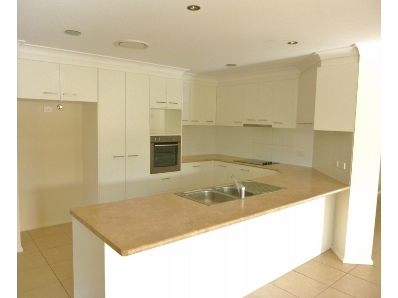 16 Gower Street, Chinchilla QLD 4413