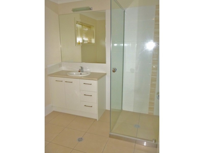 16 Gower Street, Chinchilla QLD 4413