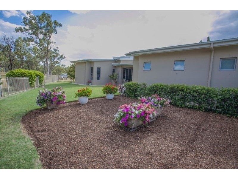 91 Sommerfeld Crs, Chinchilla QLD 4413