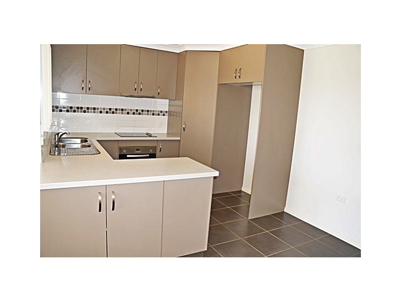 33 Sheridan Street, Chinchilla QLD 4413