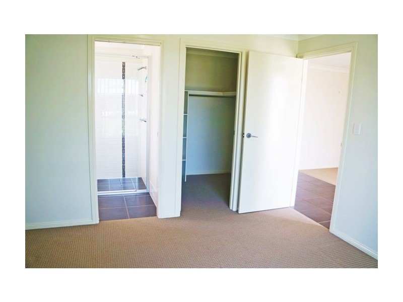 33 Sheridan Street, Chinchilla QLD 4413