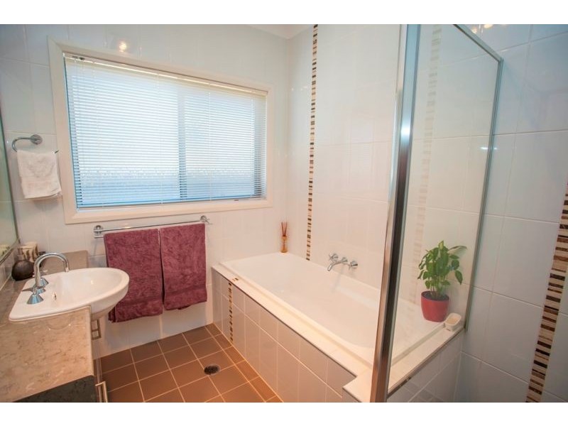 73 Sommerfeld Cres, Chinchilla QLD 4413