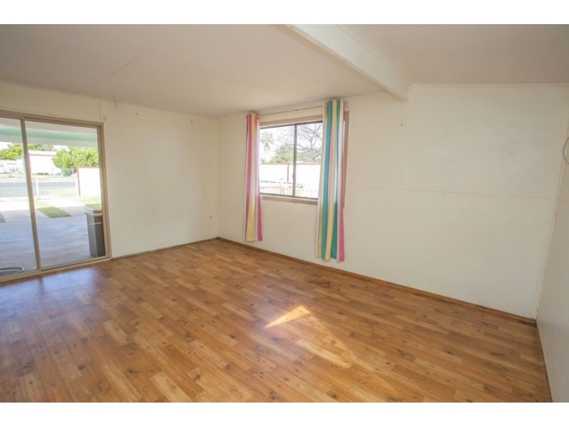 84e Boyd Street, Chinchilla QLD 4413