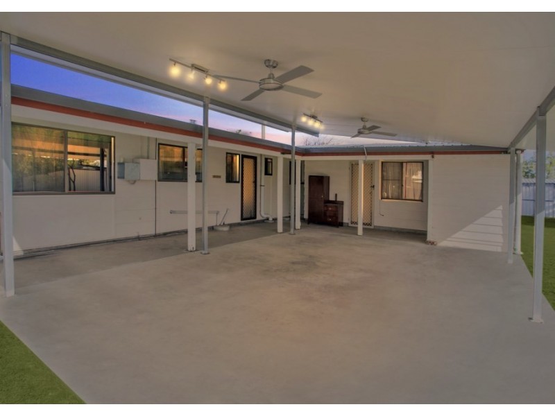 84e Boyd Street, Chinchilla QLD 4413