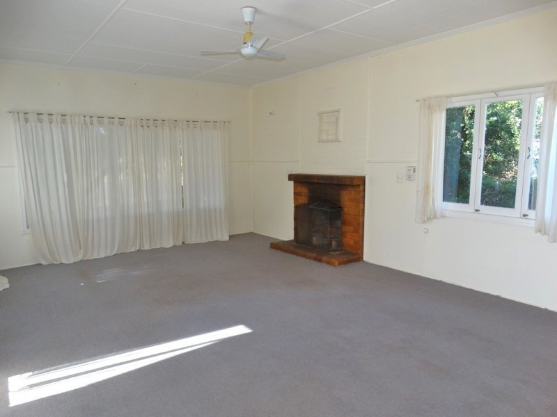 22 Windmill Road, Chinchilla QLD 4413