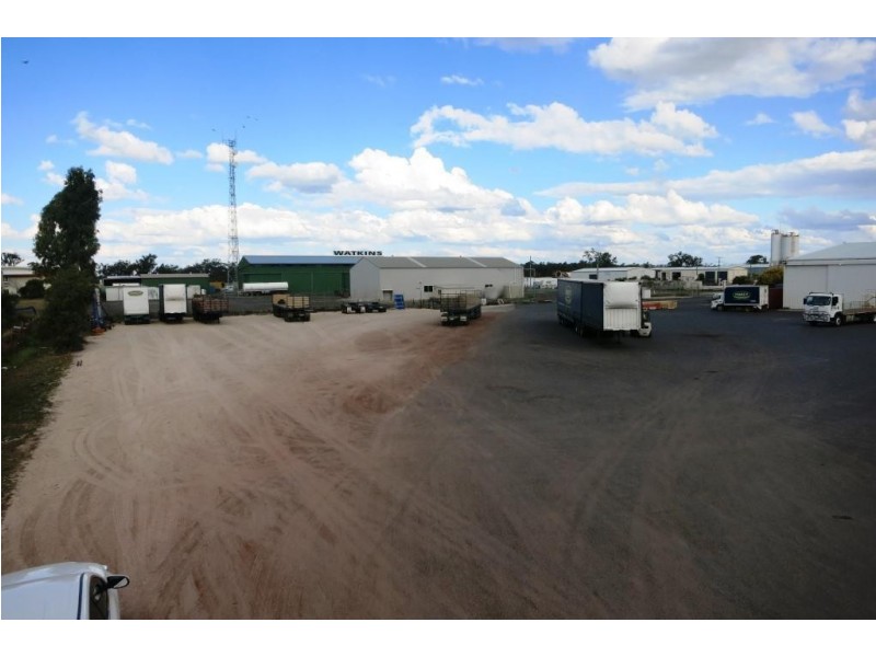 17-27 Cooper Street, Chinchilla QLD 4413