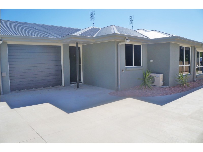 2/12 Wambo Street, Chinchilla QLD 4413