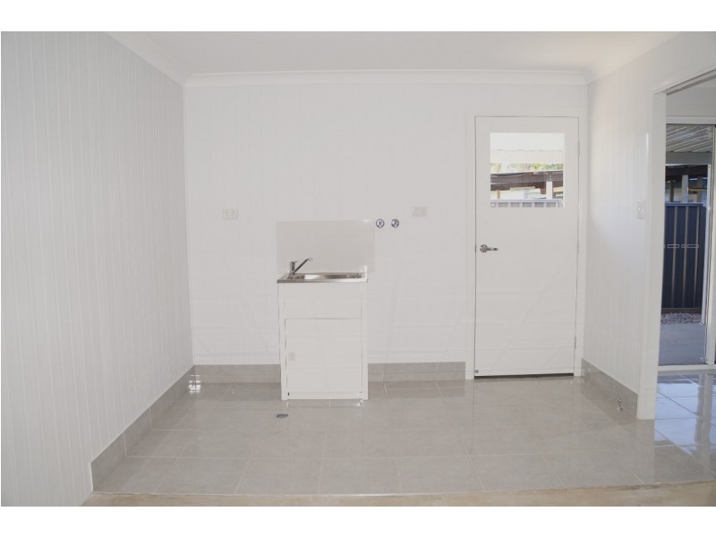 2/12 Wambo Street, Chinchilla QLD 4413