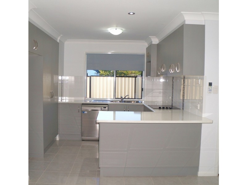 2/12 Wambo Street, Chinchilla QLD 4413