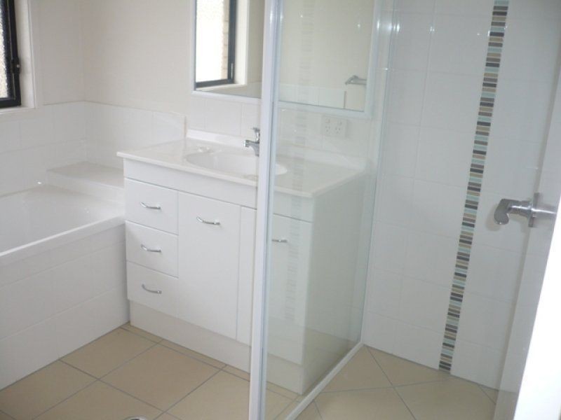 1 Campbell Street, Chinchilla QLD 4413