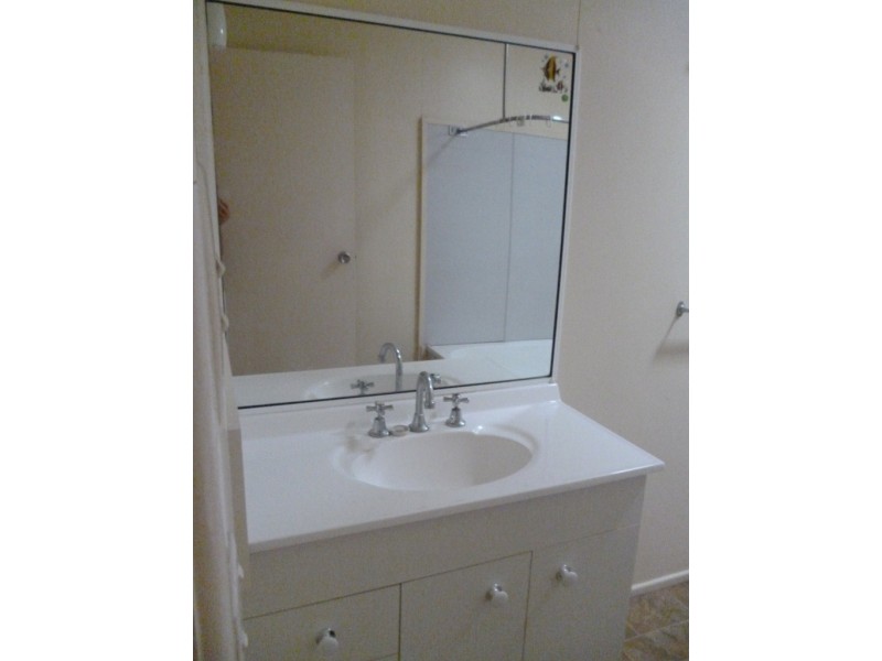 12 Castle Street, Chinchilla QLD 4413