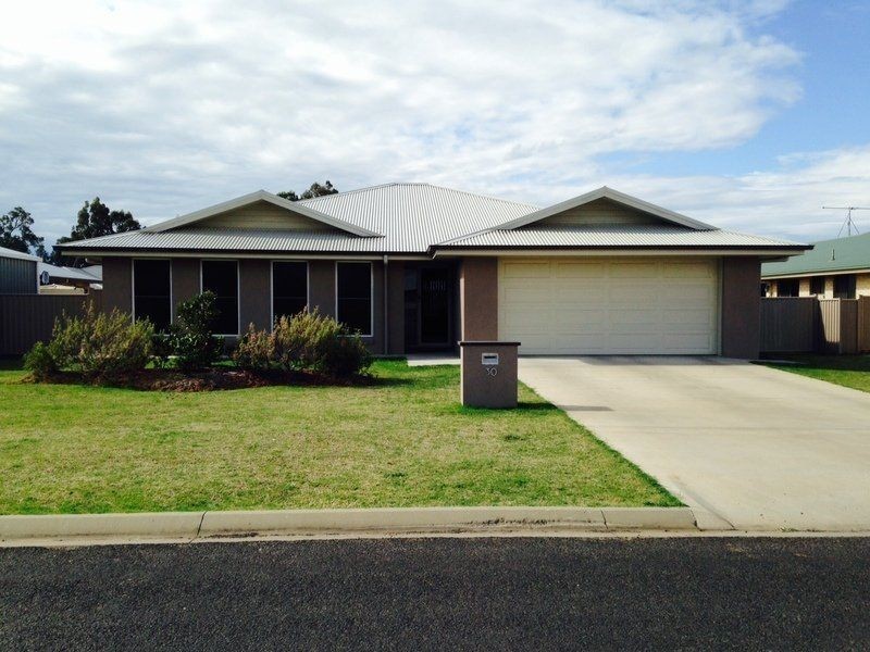 30 Sommerfeld Crescent, Chinchilla QLD 4413