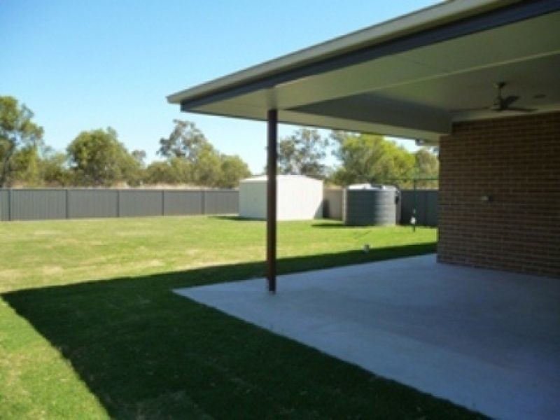 28 Cameron Street, Chinchilla QLD 4413