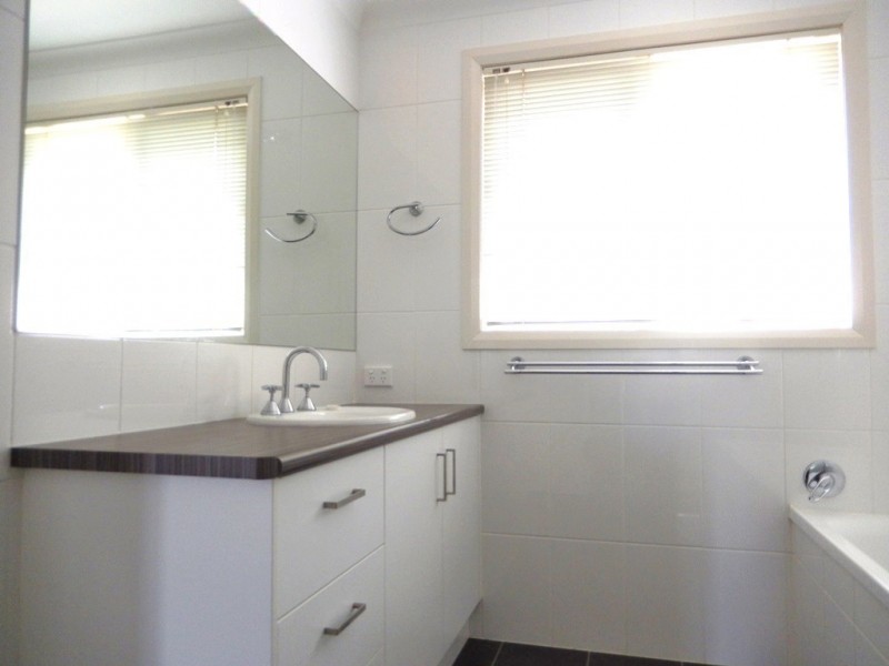 44 Sommerfeld Crescent, Chinchilla QLD 4413