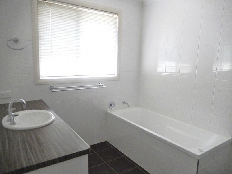 44 Sommerfeld Crescent, Chinchilla QLD 4413