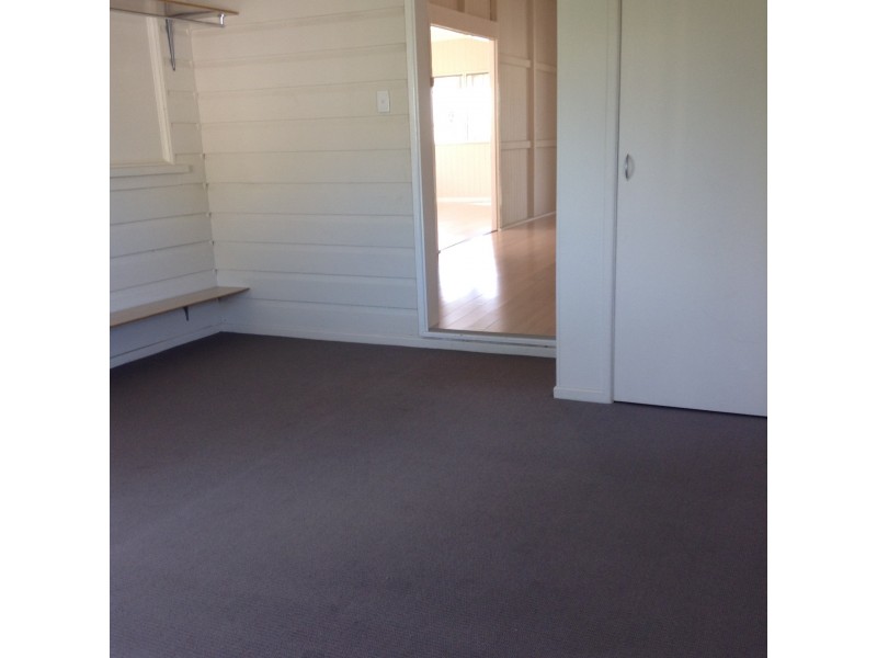 8 Evans Street, Chinchilla QLD 4413