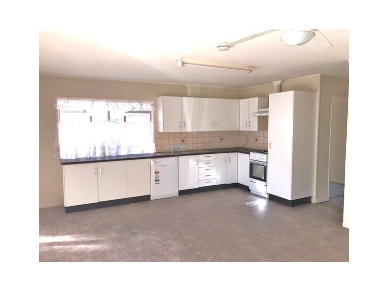 3 Dorney Street, Chinchilla QLD 4413