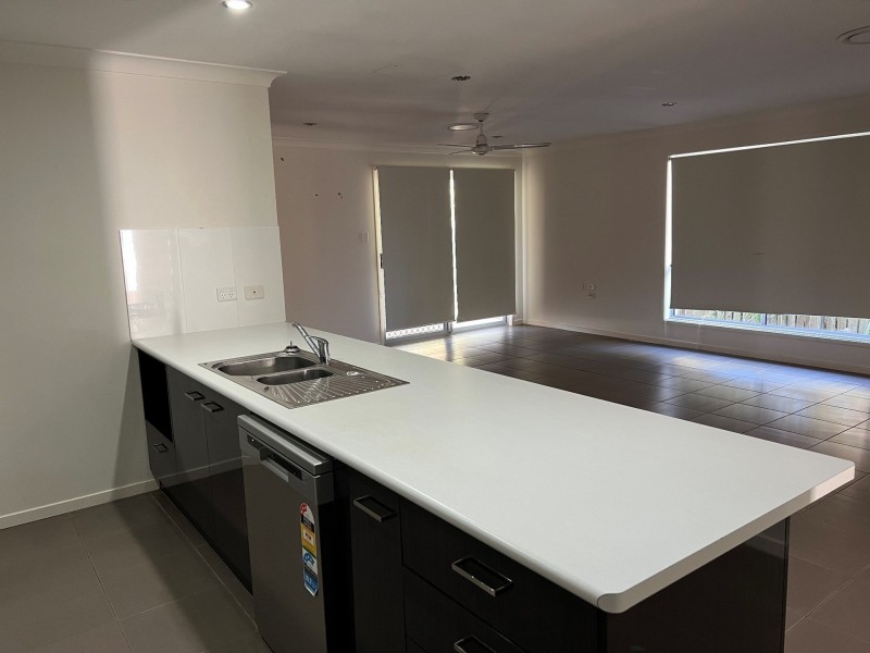 33 Ellem Drive, Chinchilla QLD 4413