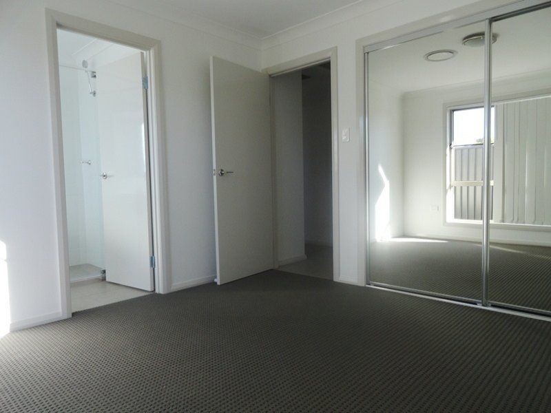 1/104-106 Windmill Road, Chinchilla QLD 4413