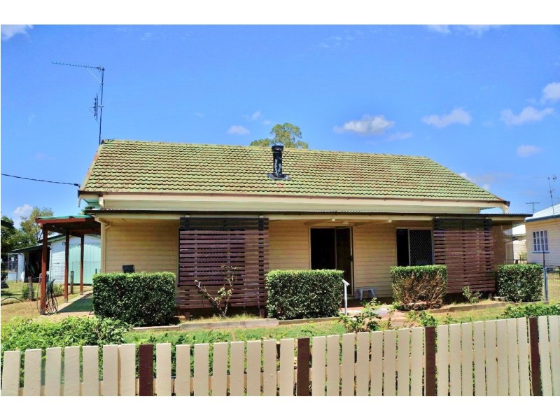 28 Glasson, Chinchilla QLD 4413