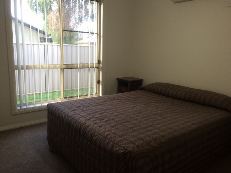 2/45 Pilkington Street, Chinchilla QLD 4413