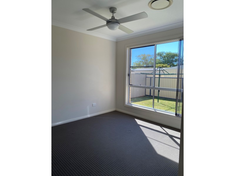 3/54 Windmill Road, Chinchilla QLD 4413