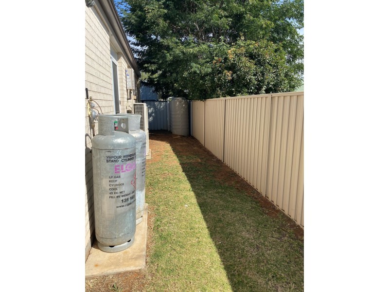 3/54 Windmill Road, Chinchilla QLD 4413