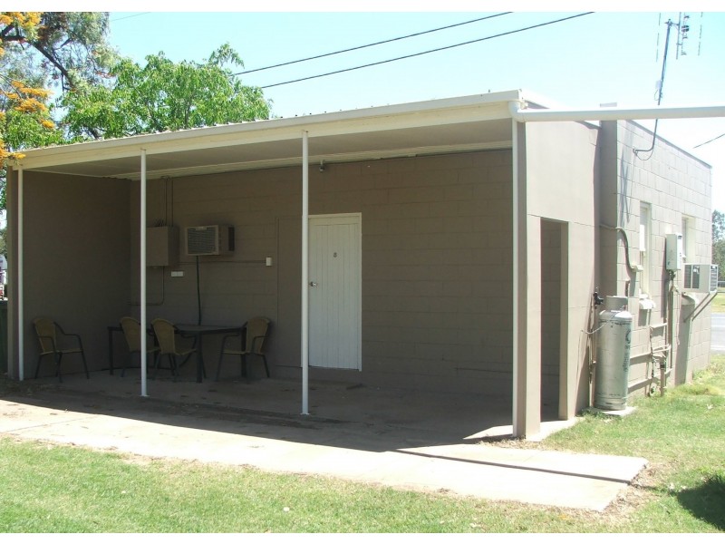 8 Wambo St, Condamine QLD 4416