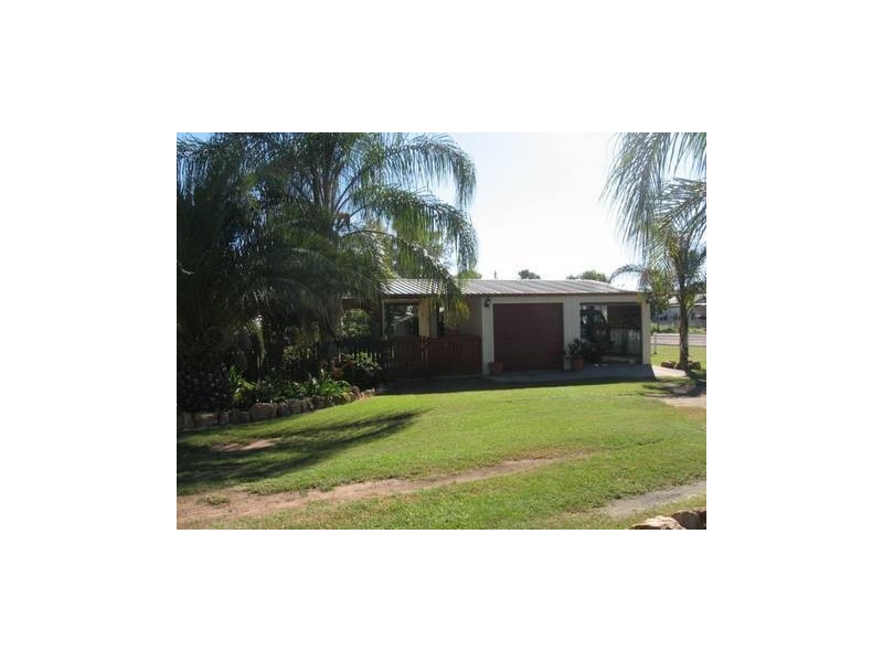 8 Wambo St, Condamine QLD 4416