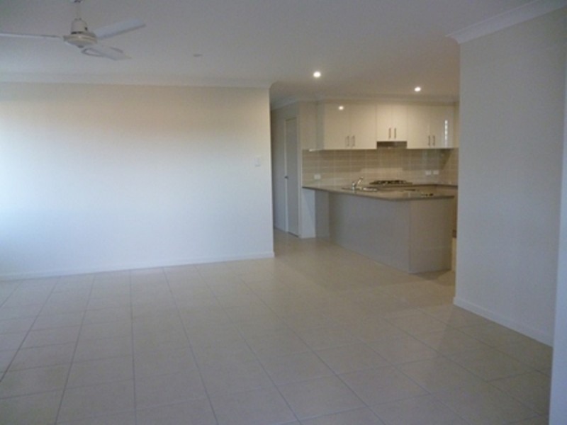 14 Pilkington Street, Chinchilla QLD 4413