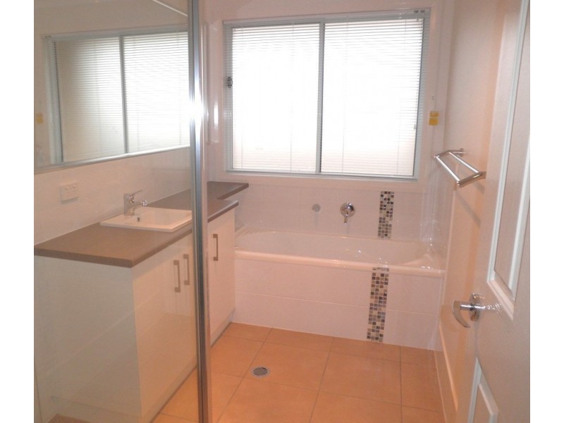2/3 Platz Street, Chinchilla QLD 4413