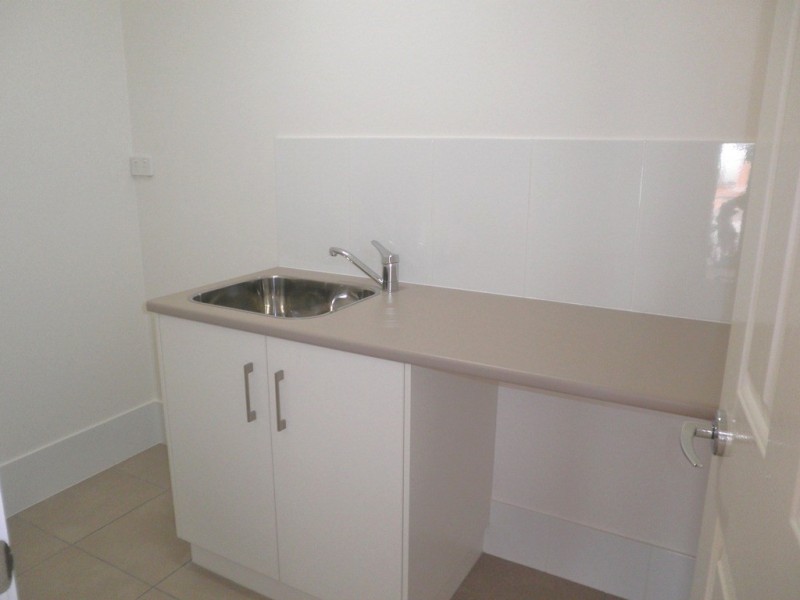2/3 Platz Street, Chinchilla QLD 4413