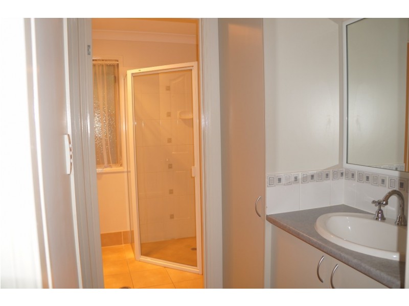 Unit 1/73 Wambo Street, Chinchilla QLD 4413